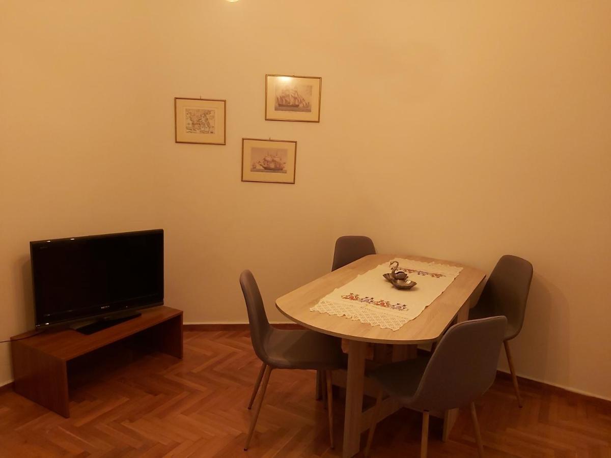 Maria'S Comfort Home Kalamata Esterno foto
